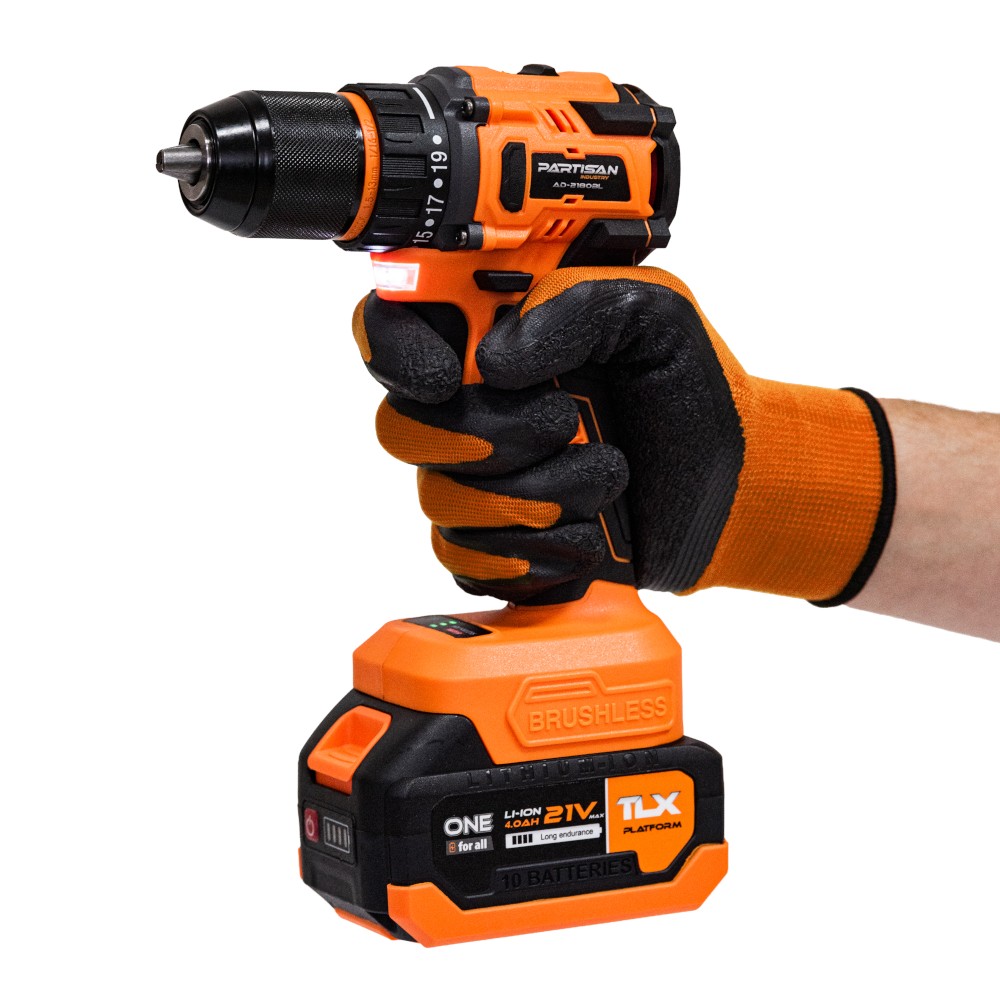 Дрель-шуруповерт аккумуляторная PARTISAN AD-2180BL