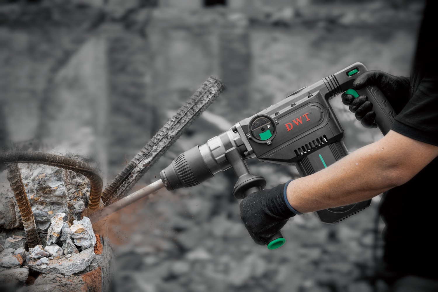 Перфоратор DWT BHP12-40V BMC