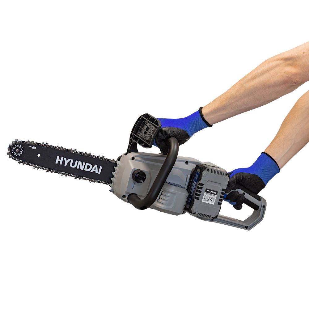 Пила аккумуляторная цепная HYUNDAI X-620iON